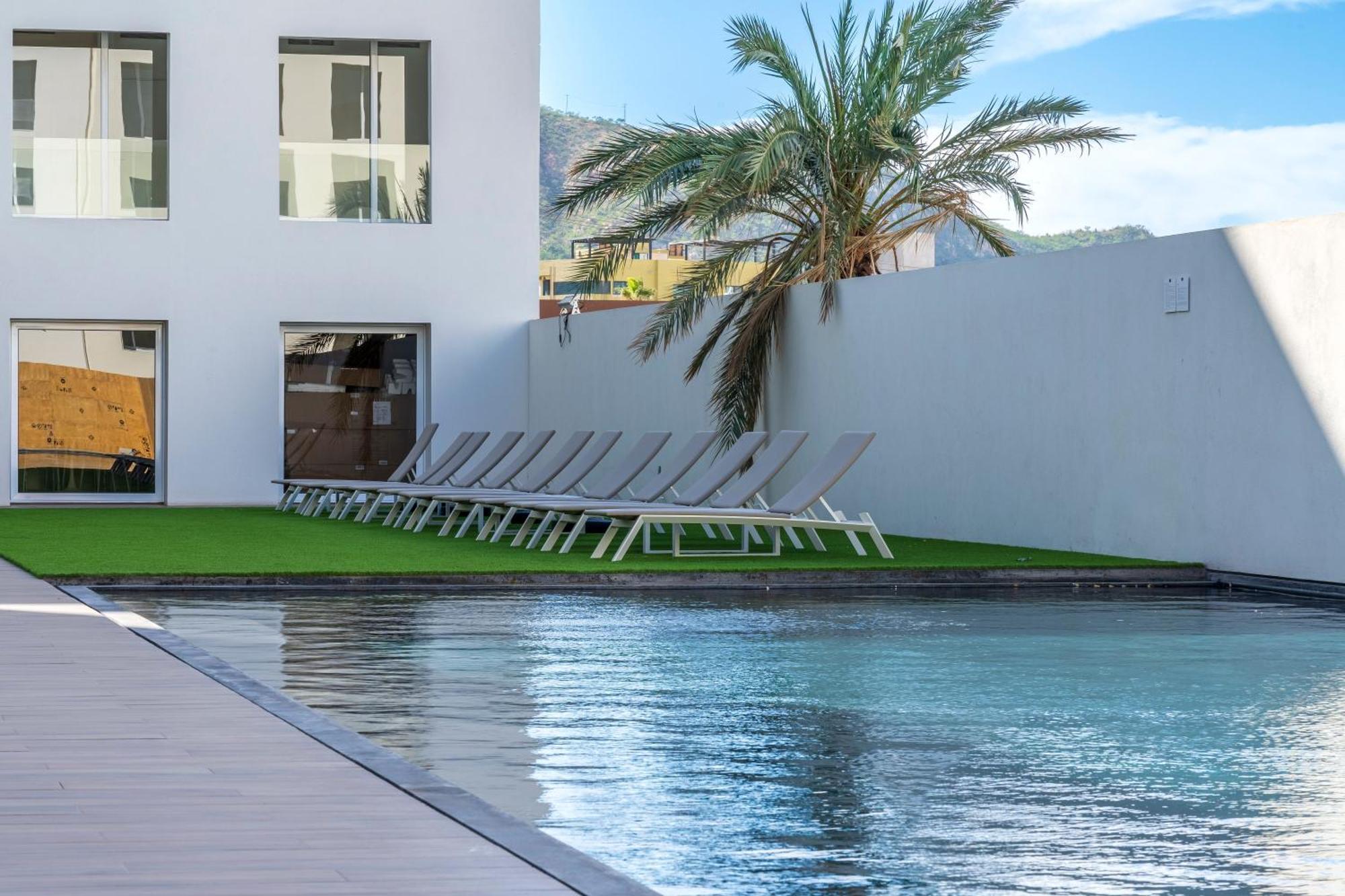Luxury Apartment With Pool And Jacuzzi On Terrace In Medano Cabo San Lucas Extérieur photo