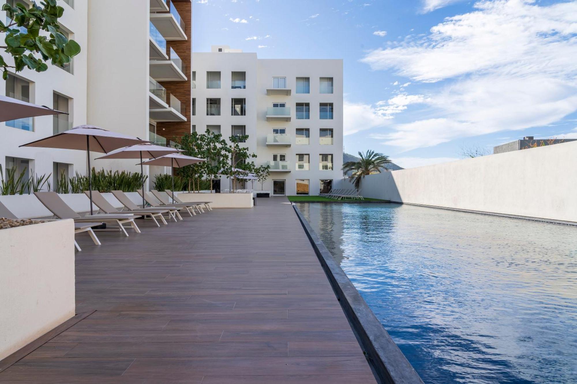 Luxury Apartment With Pool And Jacuzzi On Terrace In Medano Cabo San Lucas Extérieur photo