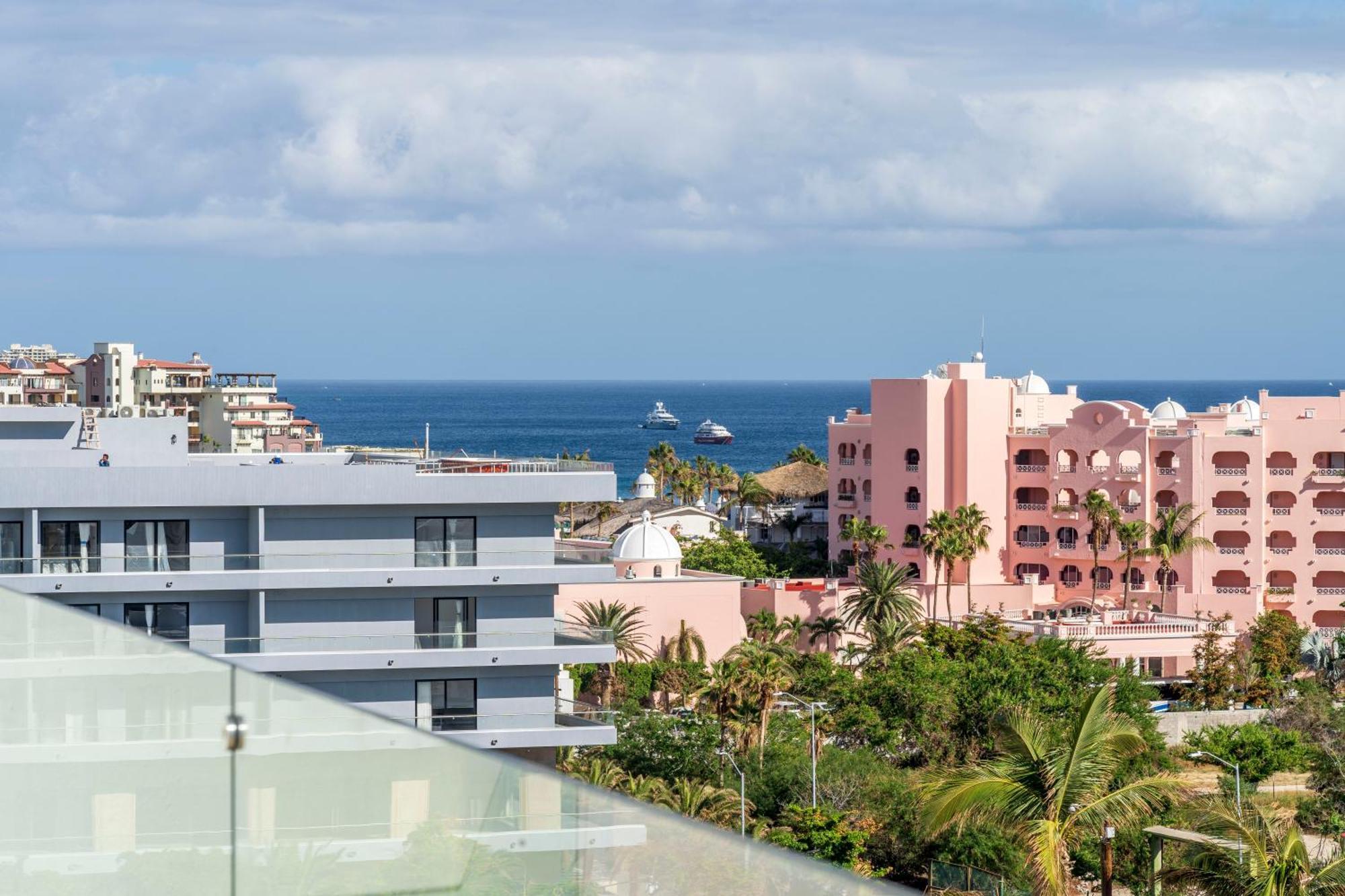 Luxury Apartment With Pool And Jacuzzi On Terrace In Medano Cabo San Lucas Extérieur photo