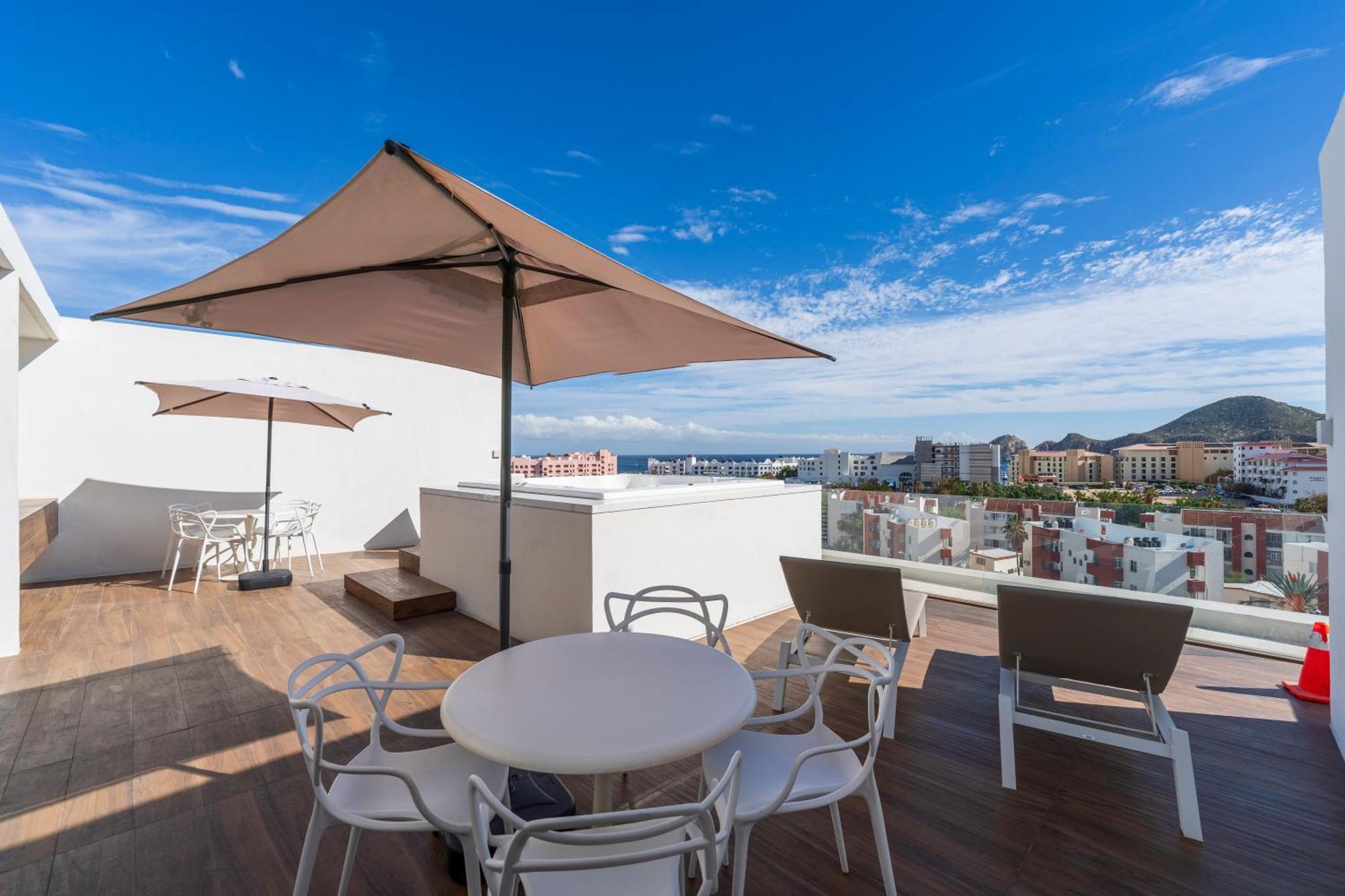 Luxury Apartment With Pool And Jacuzzi On Terrace In Medano Cabo San Lucas Extérieur photo