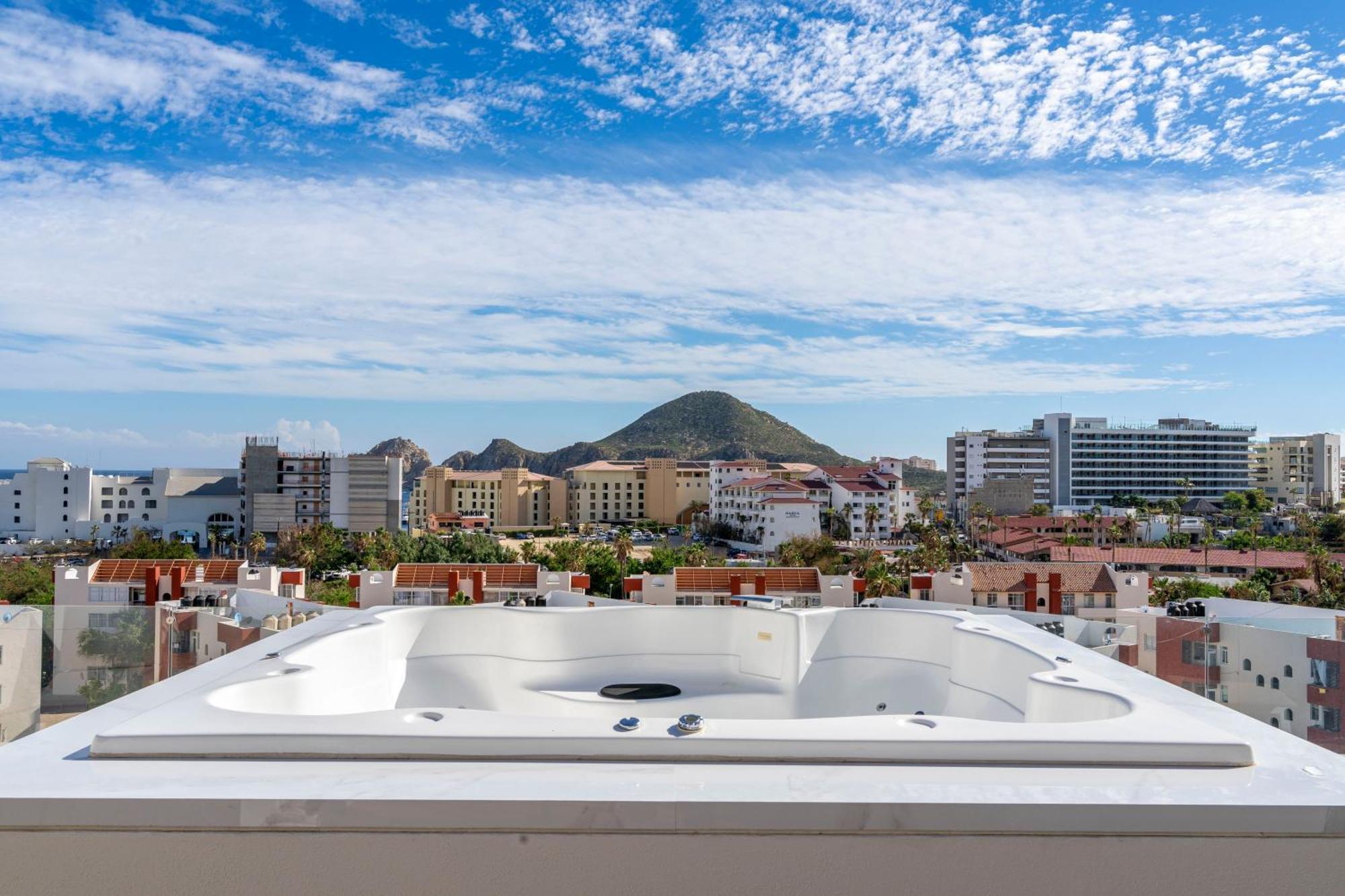 Luxury Apartment With Pool And Jacuzzi On Terrace In Medano Cabo San Lucas Extérieur photo