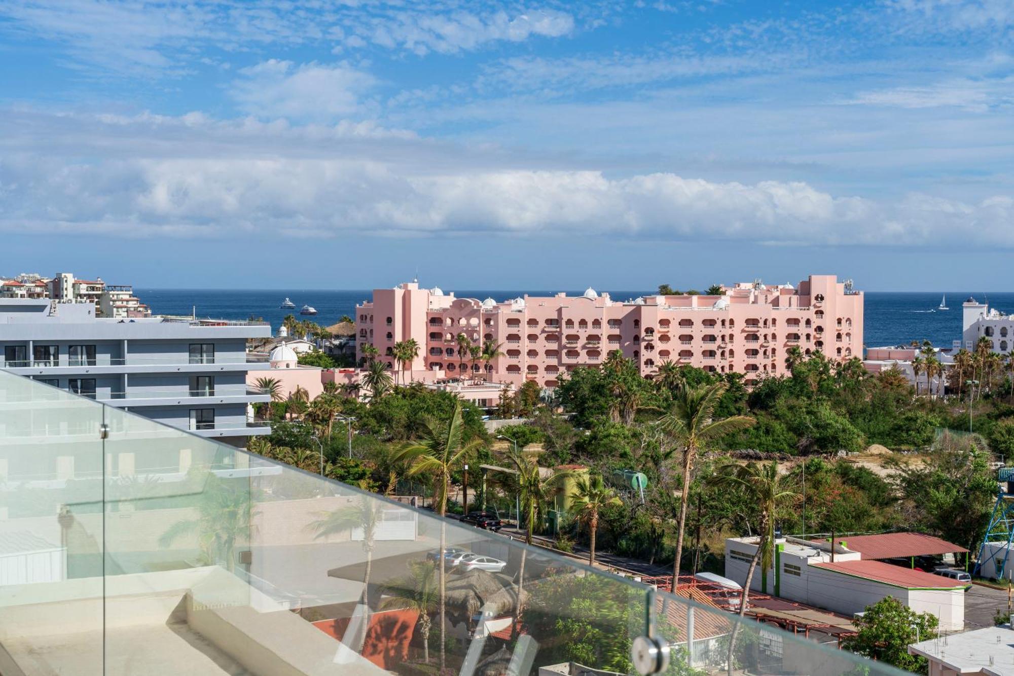 Luxury Apartment With Pool And Jacuzzi On Terrace In Medano Cabo San Lucas Extérieur photo
